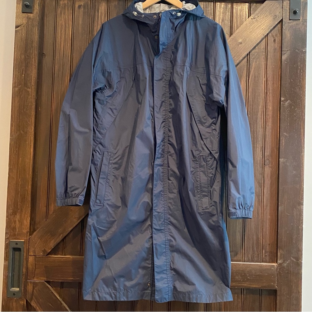 Vintage LLBean long waterproof parka in navy